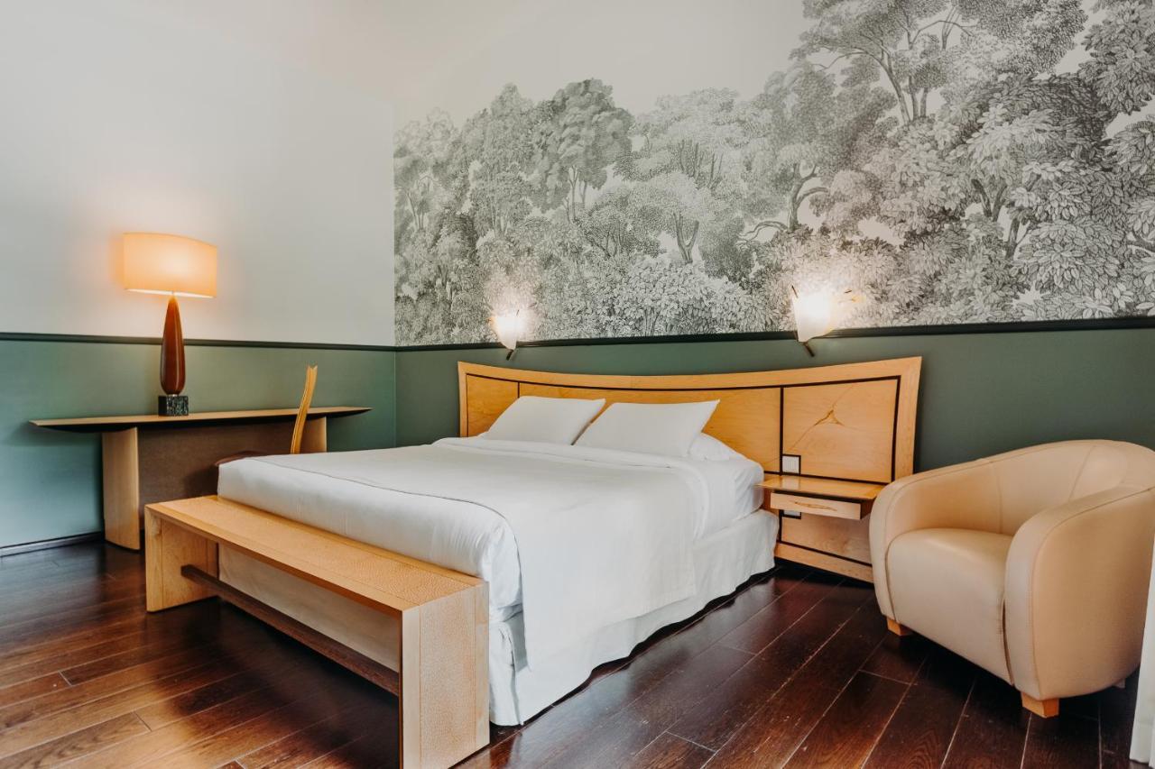 Hotel Les Freres Ibarboure Bidart Bagian luar foto
