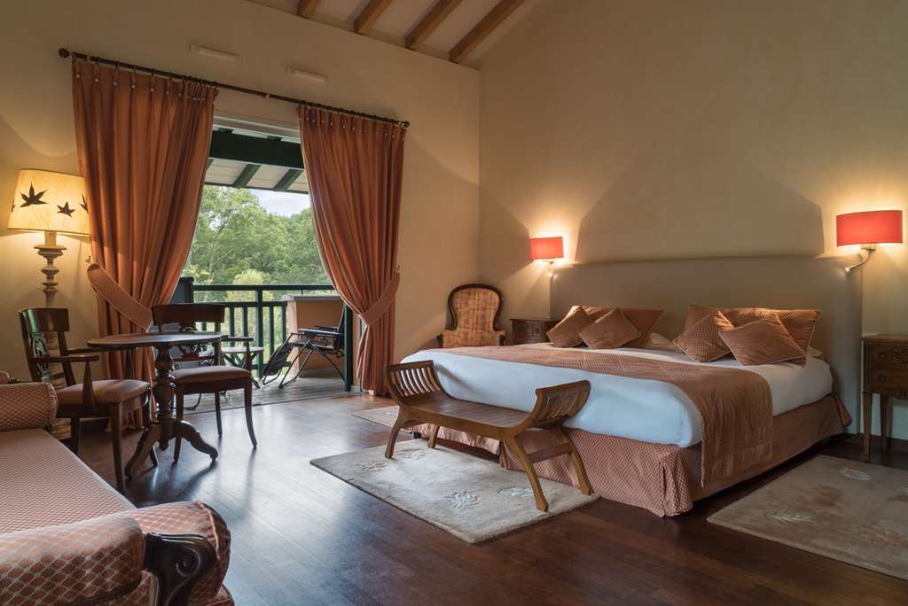 Hotel Les Freres Ibarboure Bidart Ruang foto
