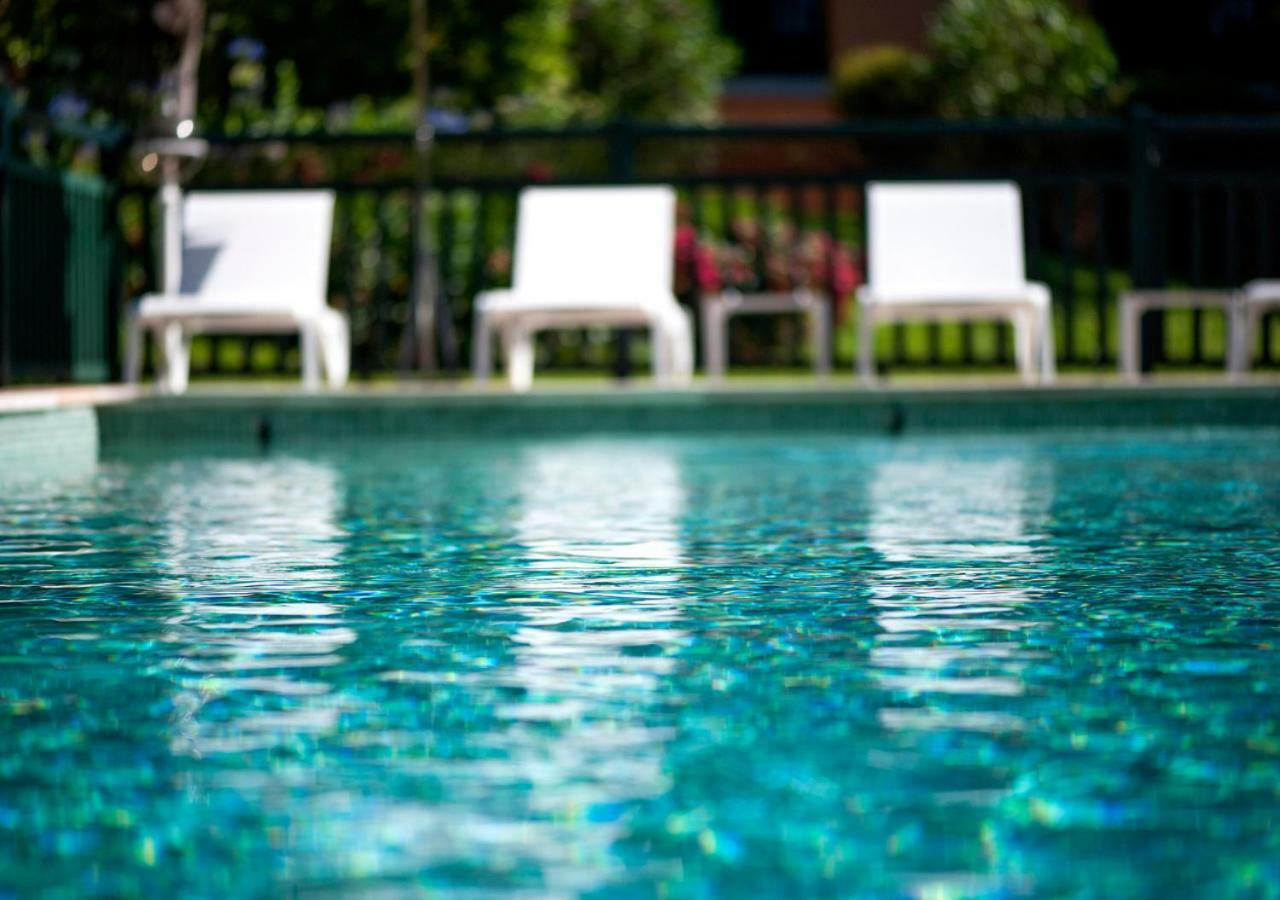 Hotel Les Freres Ibarboure Bidart Bagian luar foto
